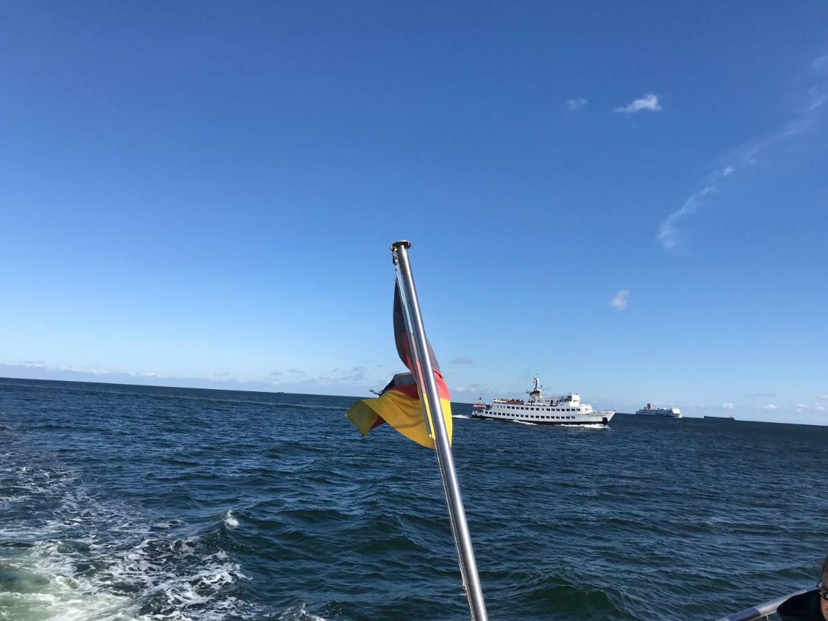 Hering Fewo I Apartment Terrace Wiek auf Rügen Exteriör bild